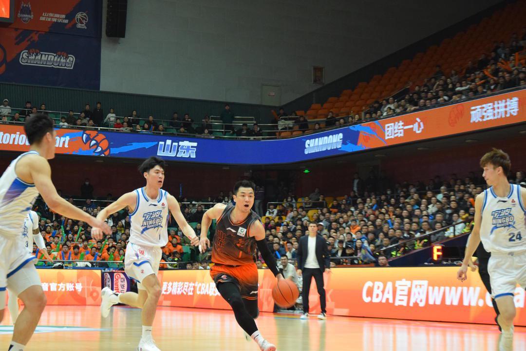 开云官网-俱乐部杯|高诗岩、程帅澎双双缺阵，高速男篮6日对阵浙江男篮