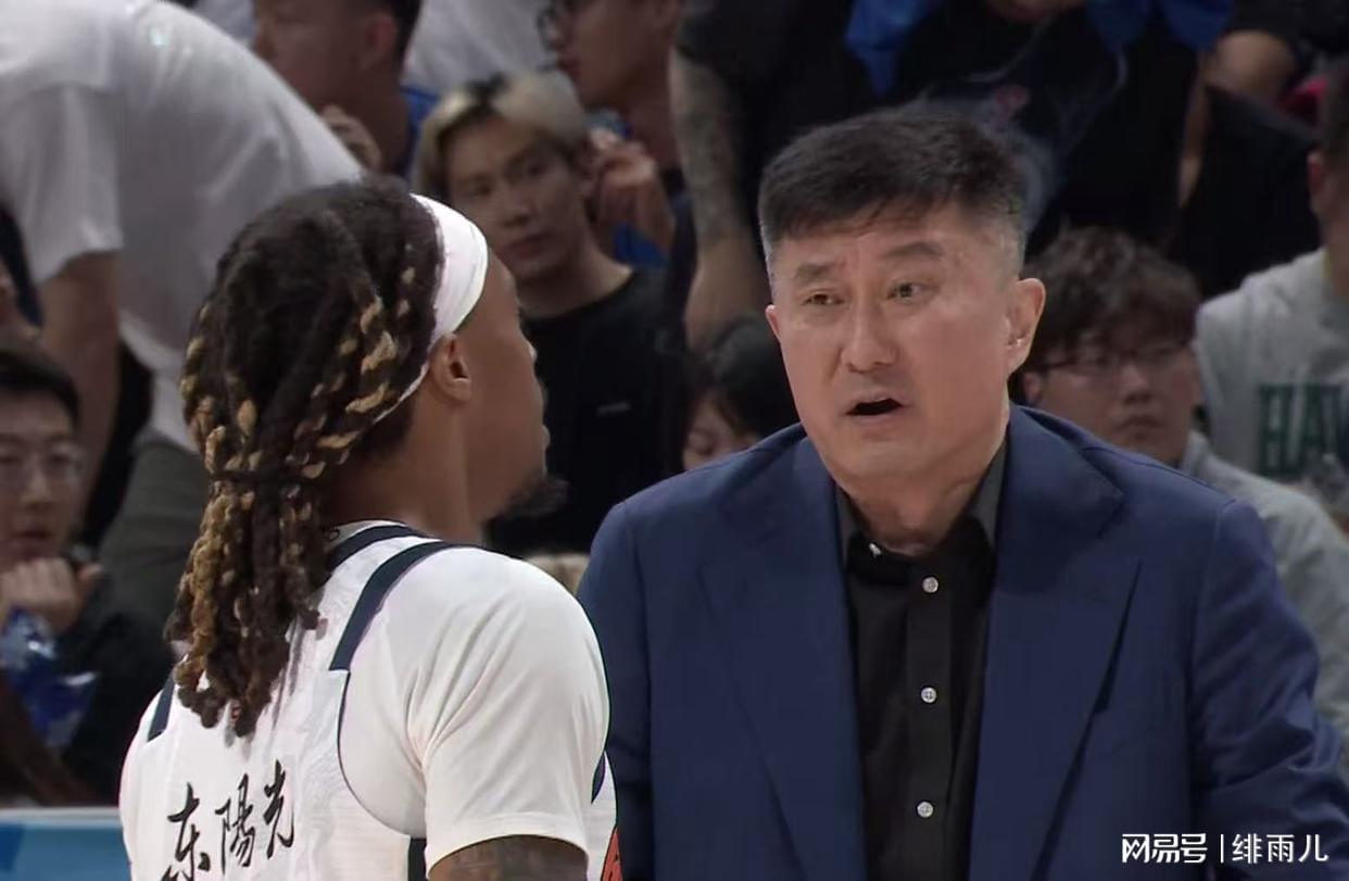 开云官网-G3惨败北京后！杜锋拒绝下课，广东队阵容大换血，至少6人离队！